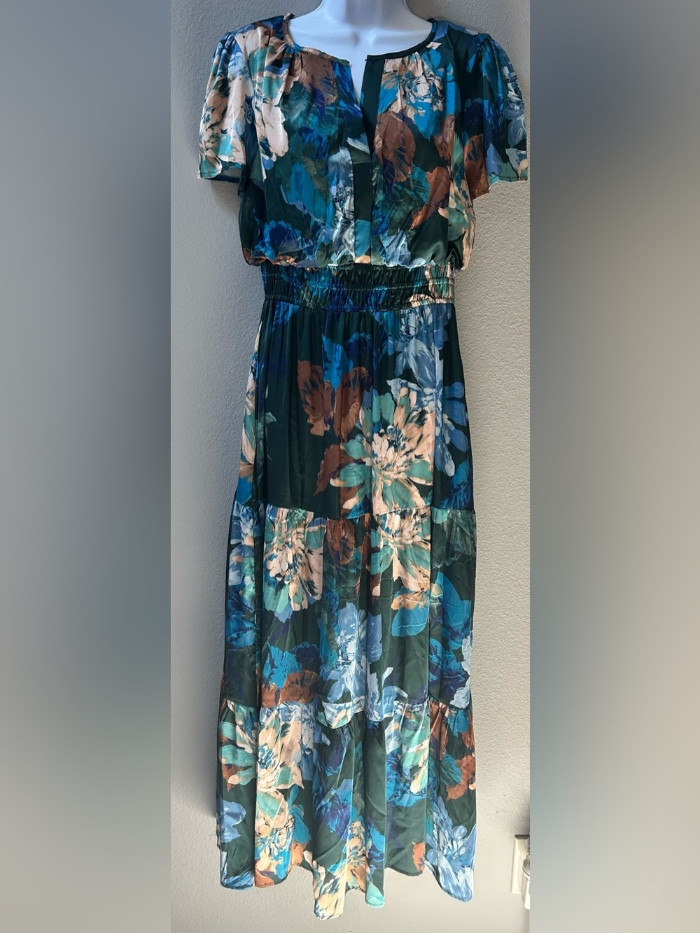 Nicole Miller New York Floral Midi Dress Medium
